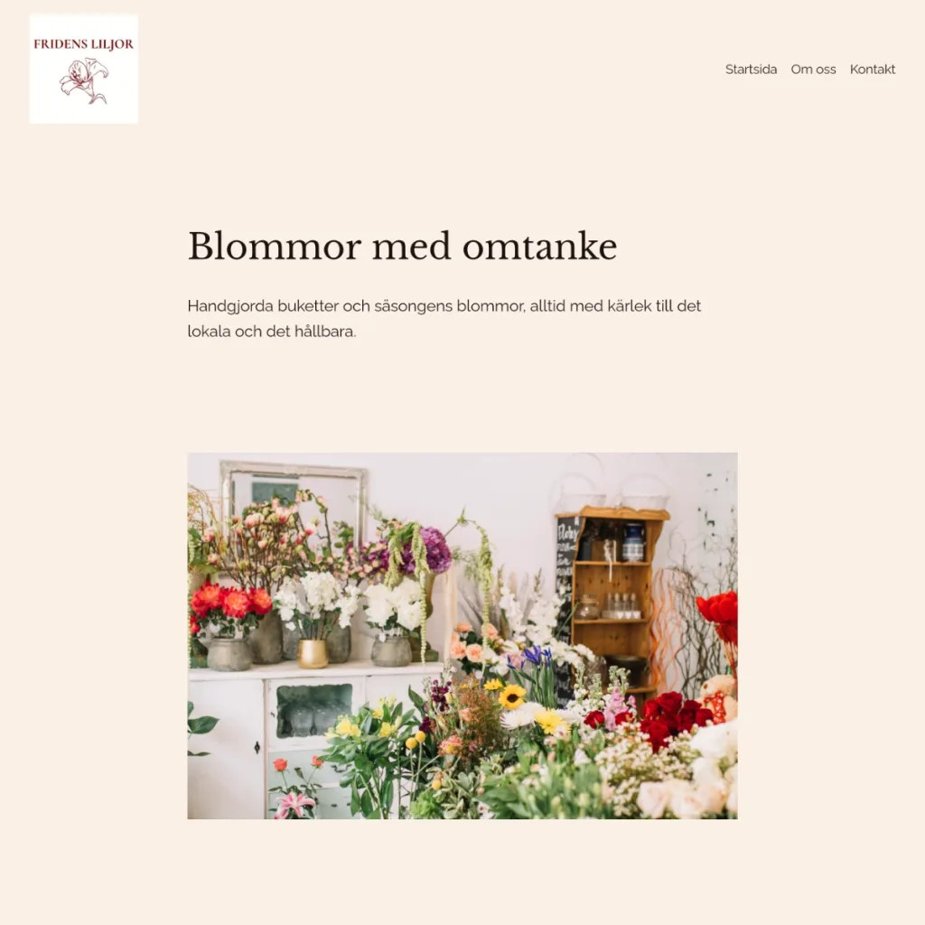 Skärmklipp på en sajt för en blomsterhandel: logotyp, tagline och interiörbild med blommor.